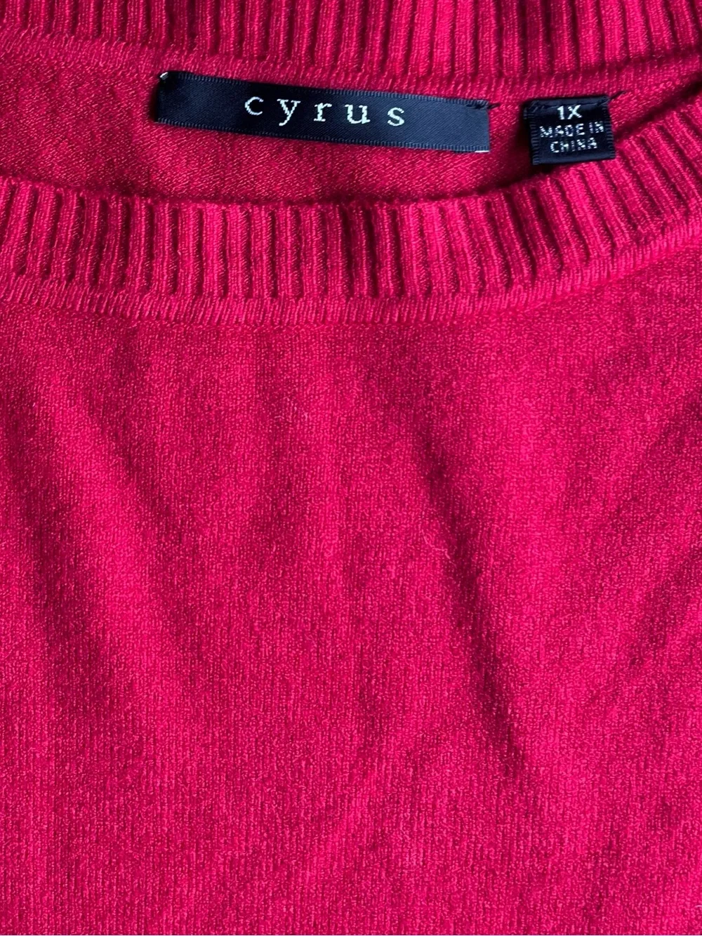 Cyrus Red Lightweight Soft Casual Chic Knit Sweater Size 1X - Picture 4 of 8